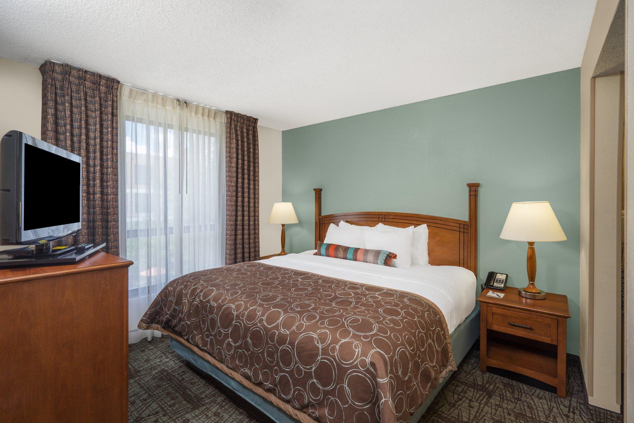 Staybridge Suites Memphis-Poplar Ave East By Ihg Exteriér fotografie